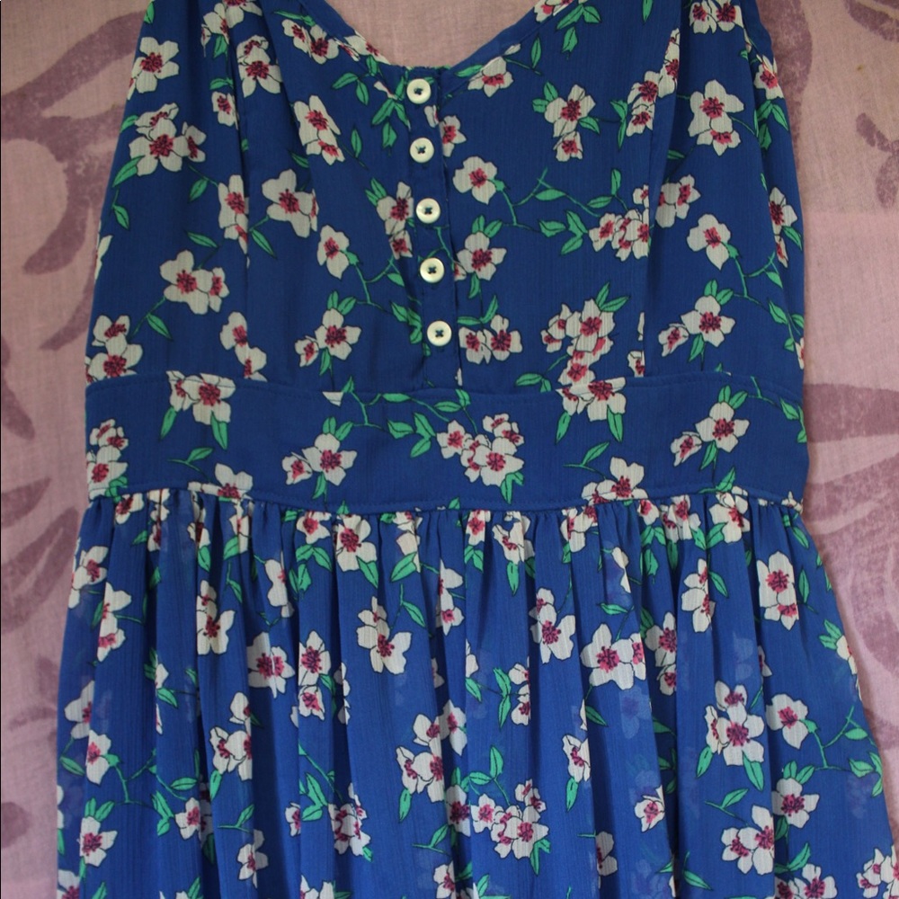 Hollister spring, flower print dress